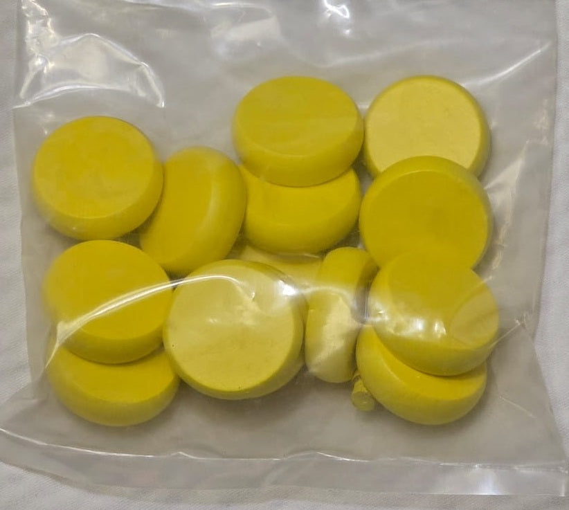 14 Crokinole Discs + 1 Peg in our Premium Version 10 Colors to Choose From!